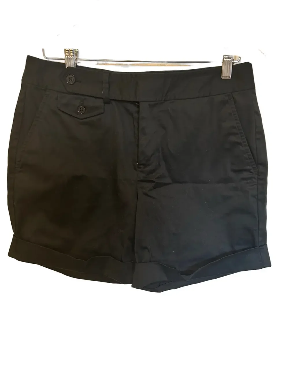 🎮Lauren Ralph Lauren Black Cuffed Casual Shorts size 8P GUC